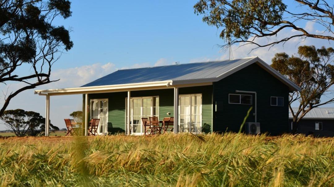 Mary'S Farm Cottages Kukerin Exterior foto